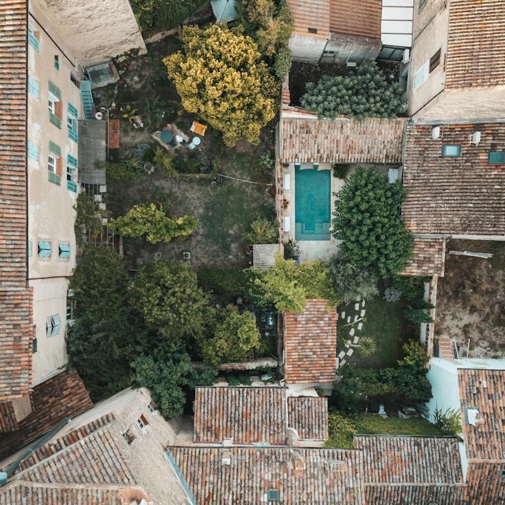 Family terraces and cafés for calm evenings in Rome